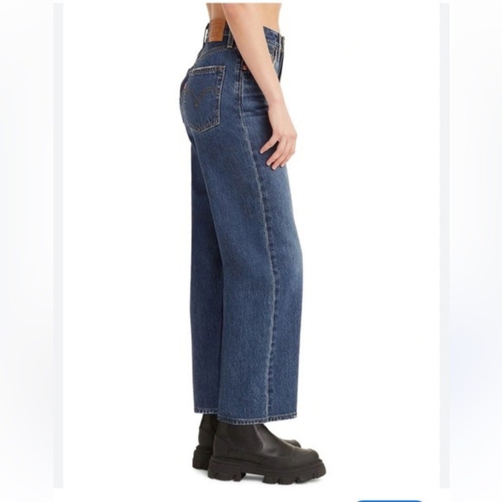 Levis Ribcage Straight Cropped Frayed Hem Jeans